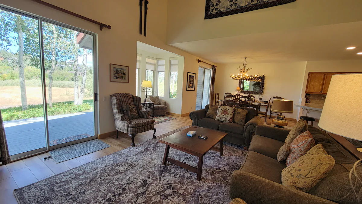 Snowcreek Resort Vacation Rental 506 — photo 2