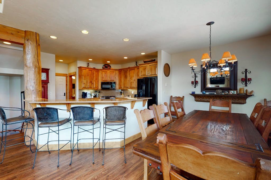 EagleRidge Townhomes 1573 — photo 3
