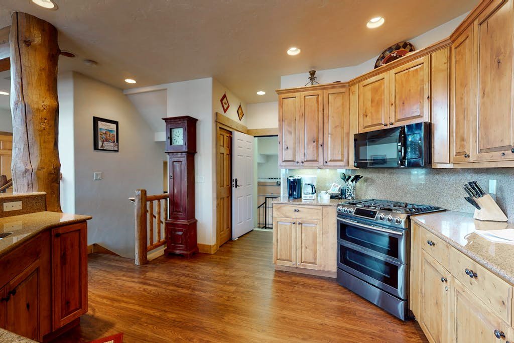 EagleRidge Townhomes 1573 — photo 4