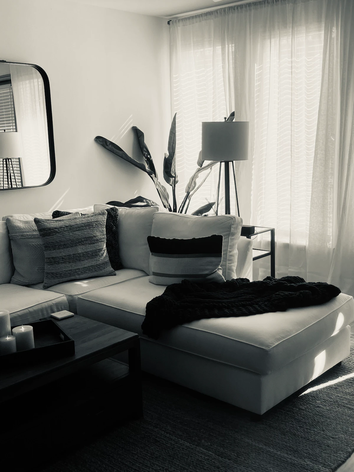 Lovely 2-bedroom Townhome — photo 2