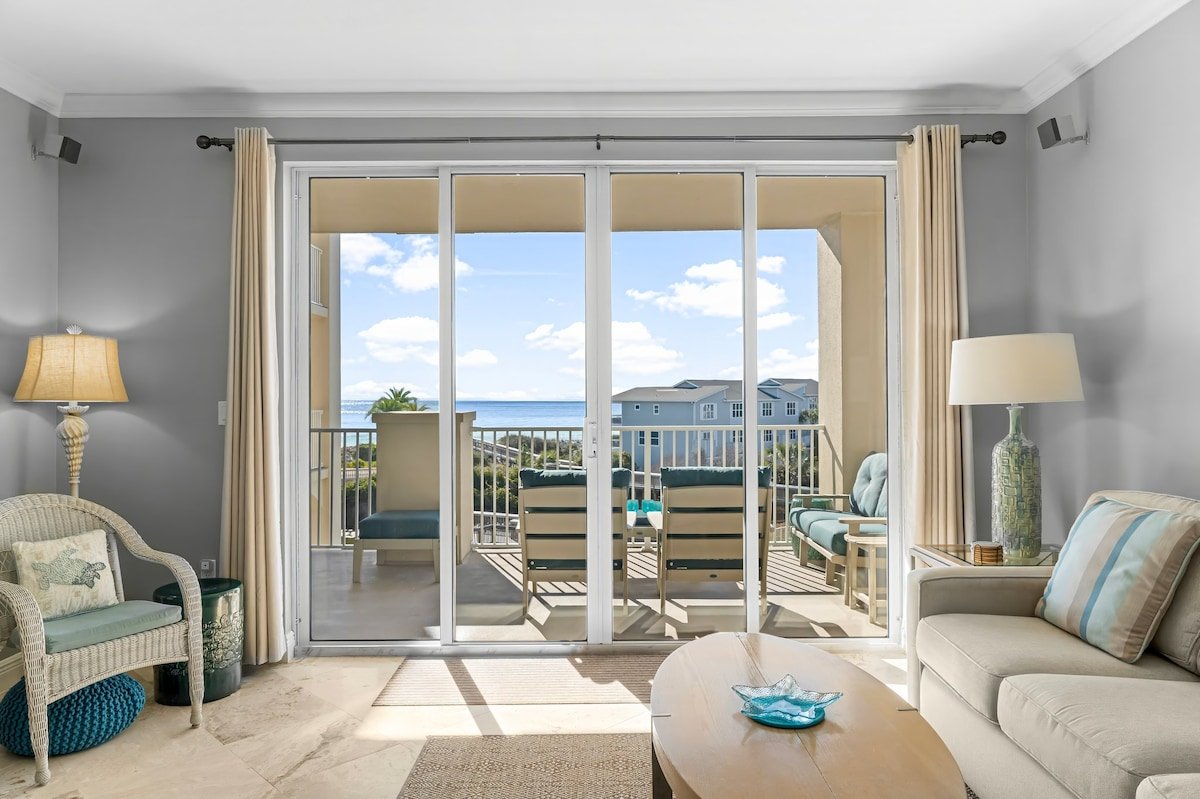 San Remo Retreat 303-Breathtaking Views-Sleeps 6 — photo 4