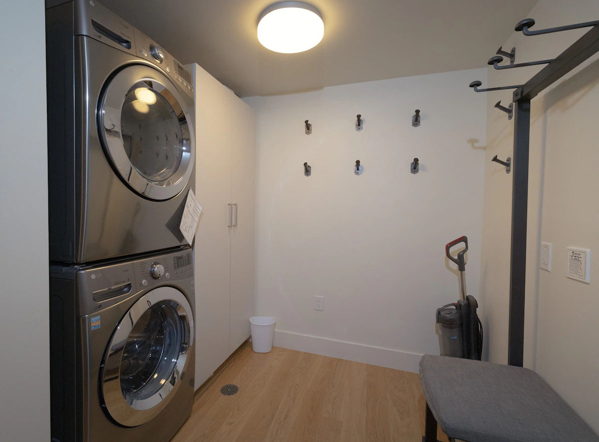 One Town Hill Unit 203 — photo 5