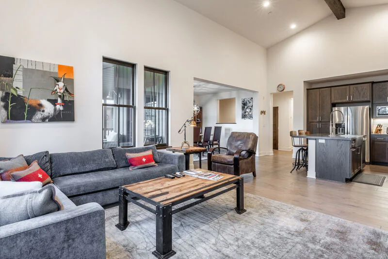 Snowcreek Creekhouse #1324 3 Bed 3 Baths Sleeps 8! — photo 3