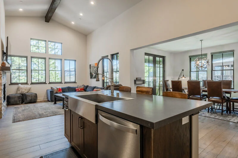 Snowcreek Creekhouse #1324 3 Bed 3 Baths Sleeps 8! — photo 5