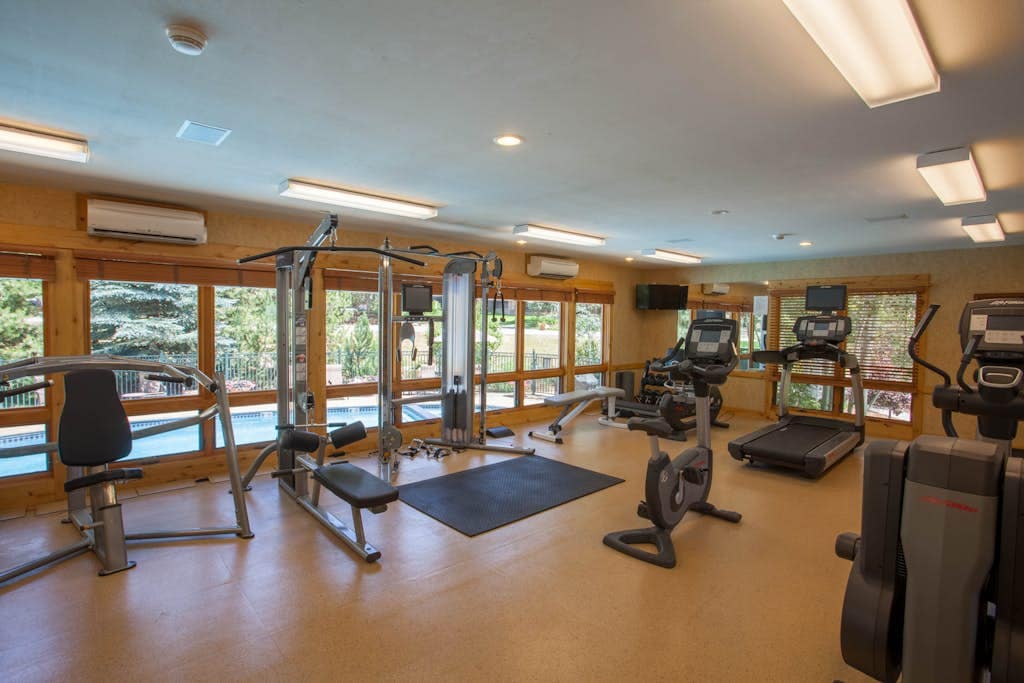 Walk to Gondola 2BR Canyon Creek B203 2nd-Floor — photo 3