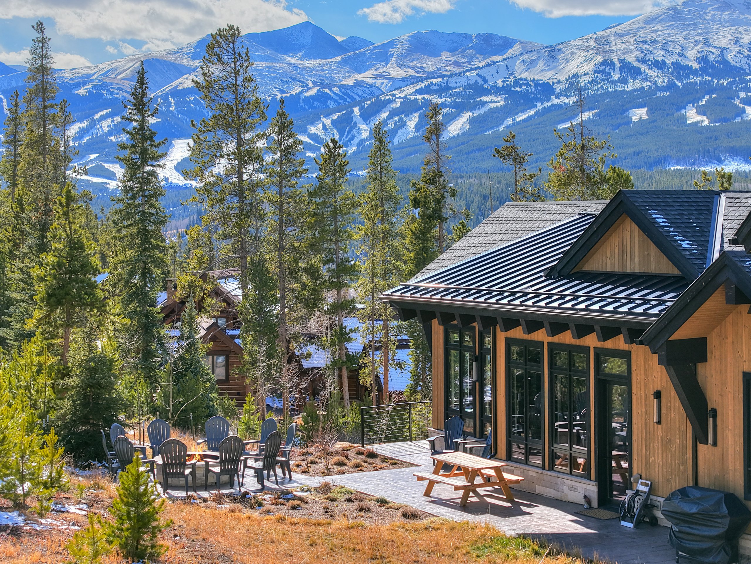 NEW Crowne Summit Luxury Estate — photo 4