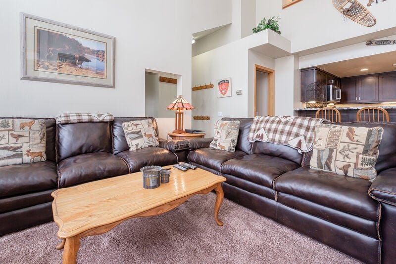 Snowcreek #856 Phase V — photo 2