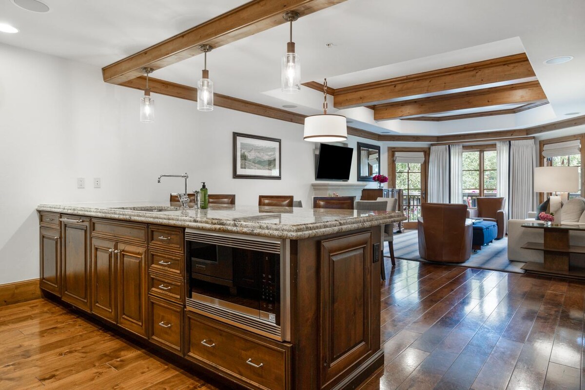 Willows 202 | Luxury 2BR Vail Village — photo 5