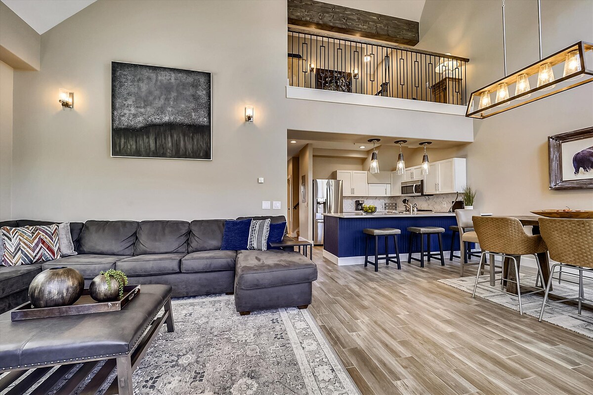 Corral 306E: Walk to Town & the Slopes. Renovated — photo 5