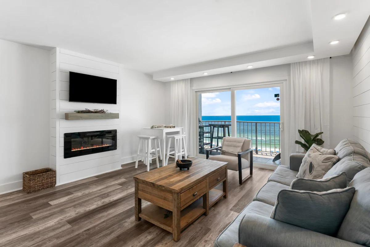 Summit 808 - Luxury Beach Resort Condo — photo 2