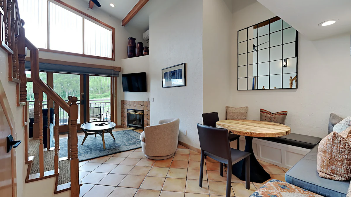 Timberline 314 Studio Loft Deluxe — photo 2