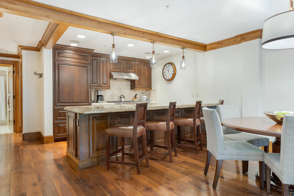 Willows 102 | Luxury 2BR Vail Village — photo 2