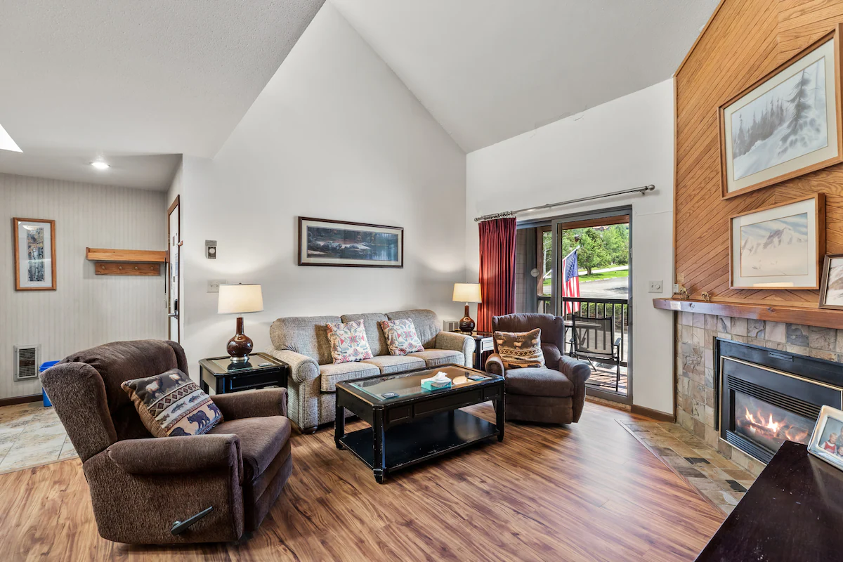 Cozy Mountain Retreat at Timber Run 101! — photo 4