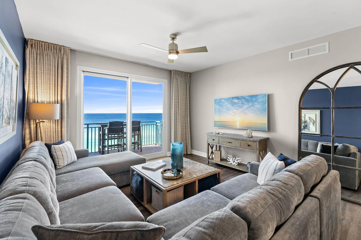 Sterling Breeze 1002 Oceanfront King Bedroom/+Clea — photo 5