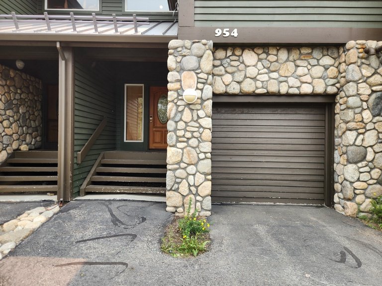 Snowcreek Resort Vacation Rental 954 — photo 3