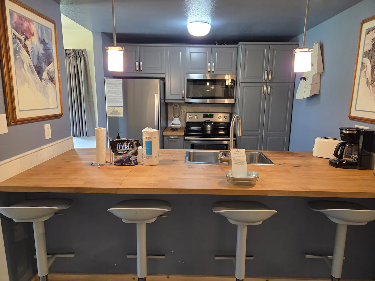 Snowcreek Resort Vacation Rental 201 — photo 5
