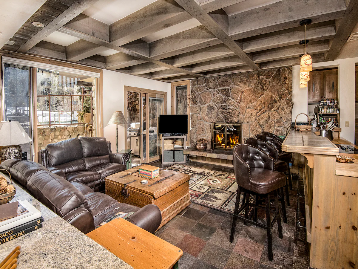 Village Center 1F | 2BR in Vail Village — photo 2