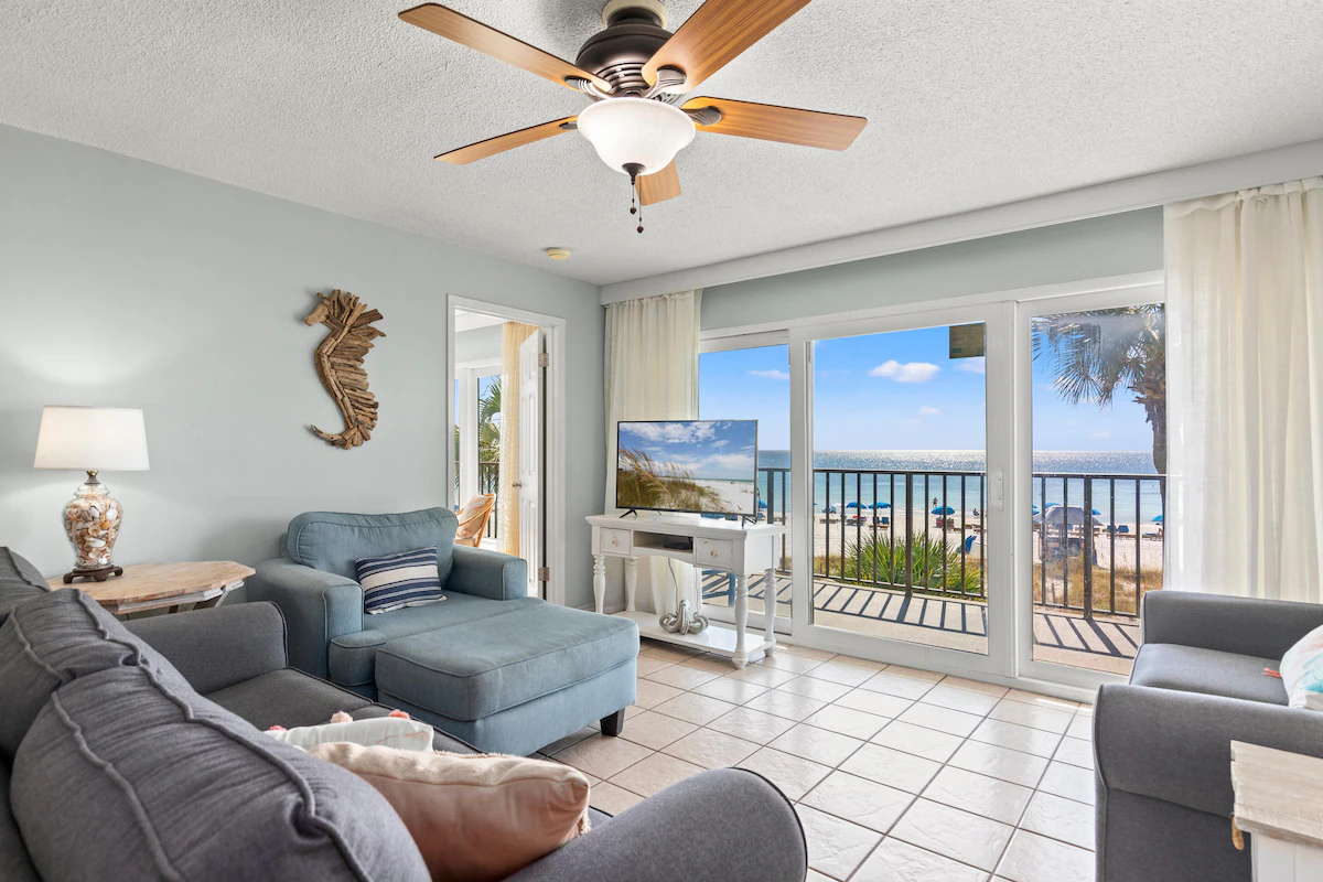 Commodore 201 | Gulf-Front 3BR, Wraparound Balcony — photo 2