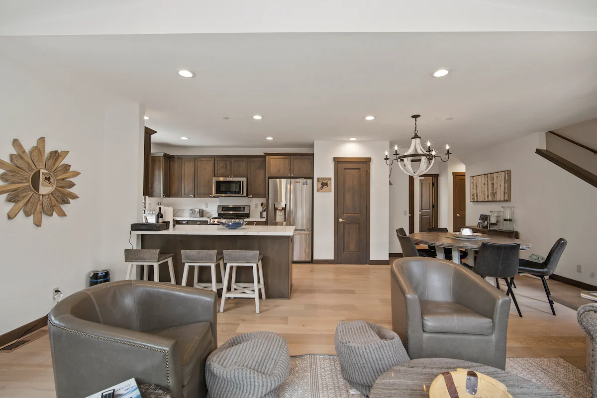 Mountainside-Newest property built at Canyon Lodge — photo 3