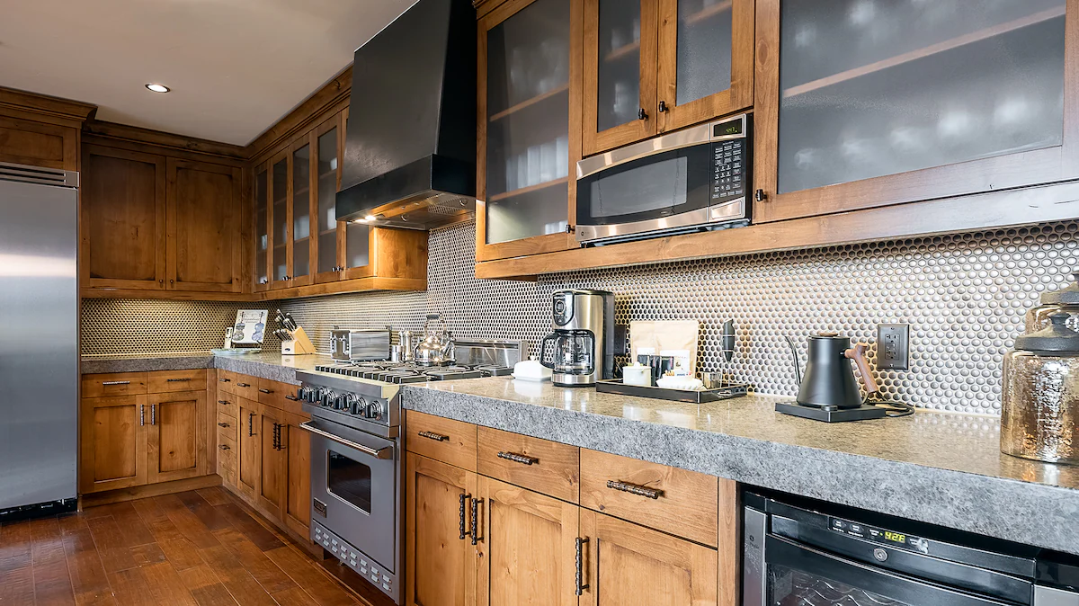Valley Views | One Steamboat Place 411 Beaver Mtn — photo 4