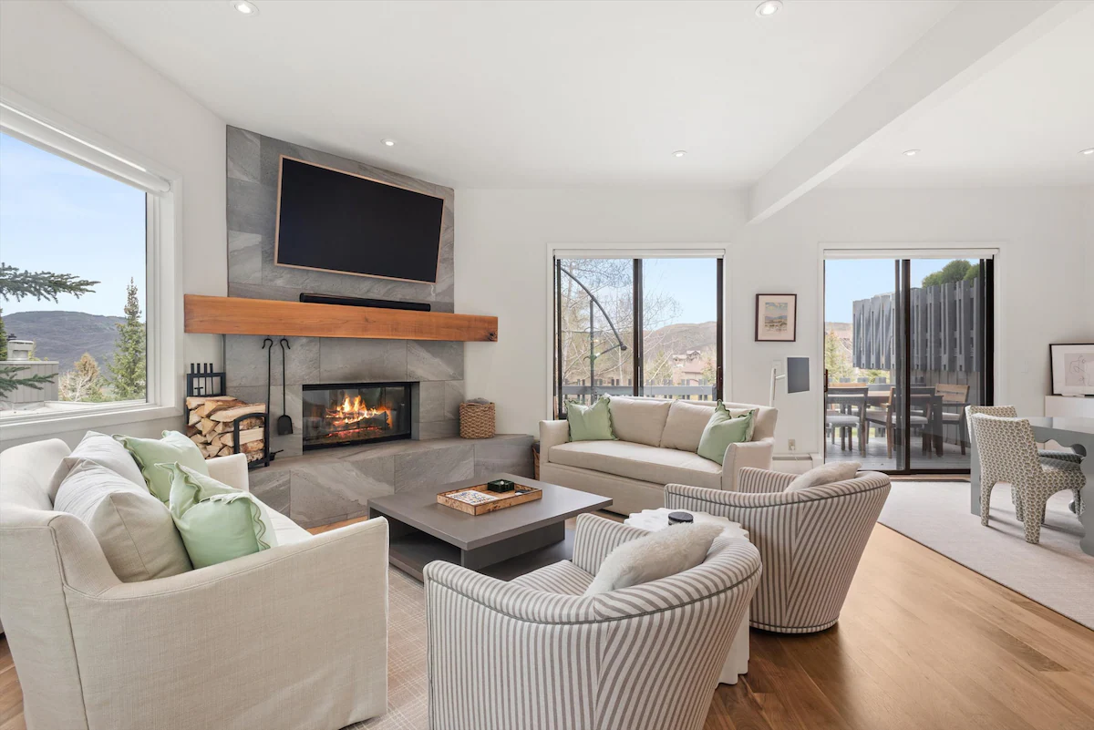 Valley-Vista Chalet | Meadow Ranch #131 | 3B/3B — photo 2