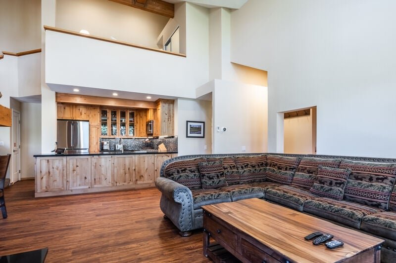 Snowcreek #860 Phase V — photo 3
