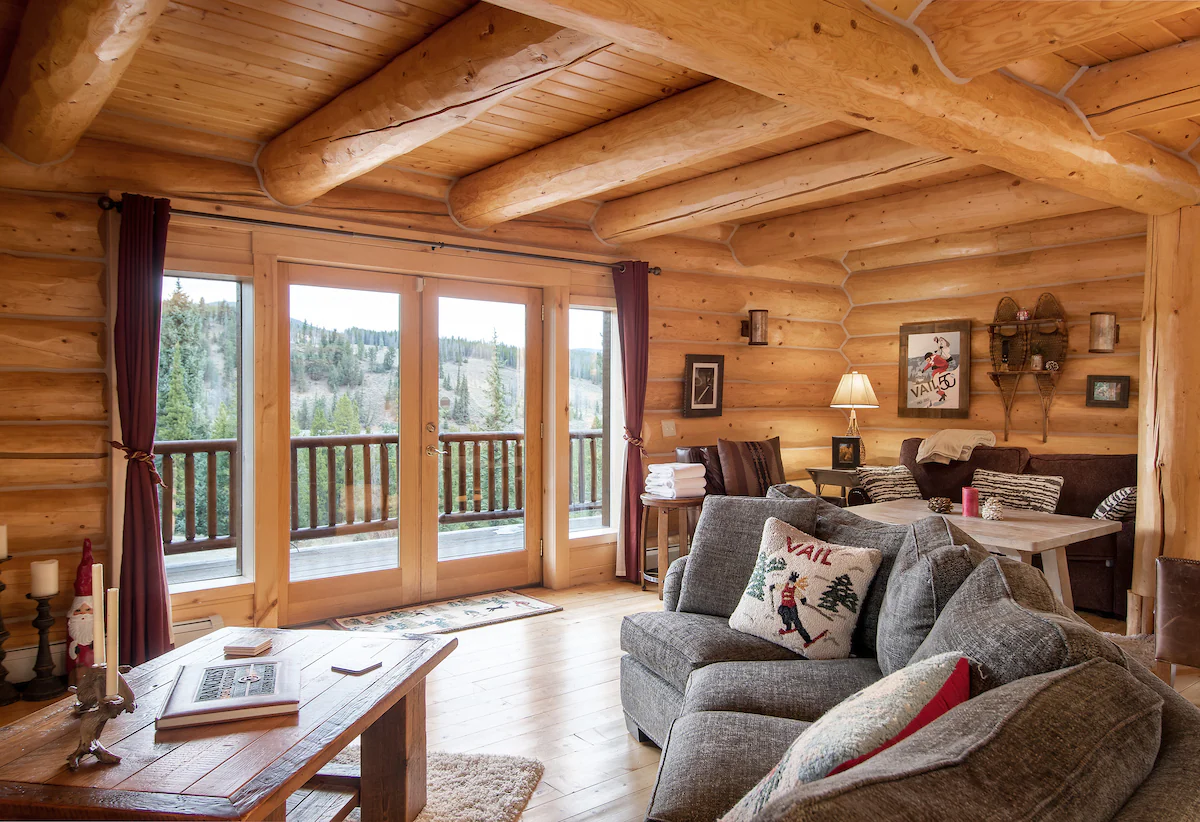Elk Meadow Lodge: Luxury Log Home, Hot Tub — photo 2