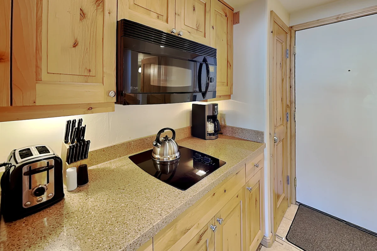 Timberline 215 Studio Deluxe — photo 4