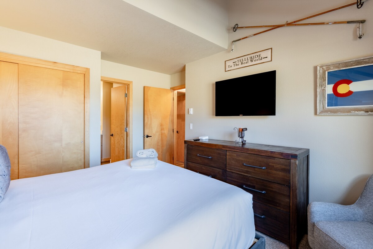 Lulu City 5C by AvantStay | Near Slopes/Downtown — photo 4