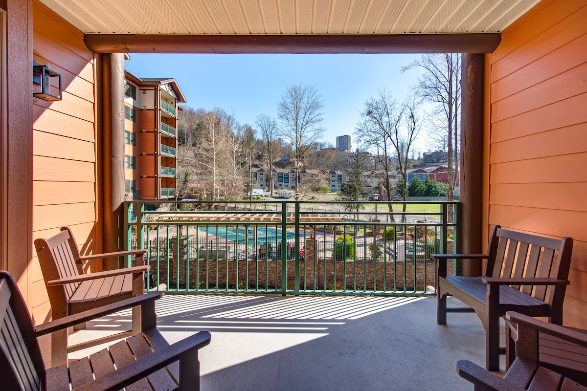 Baskins Creek 106 | Pool View, Hot Tub, Fireplace — photo 2