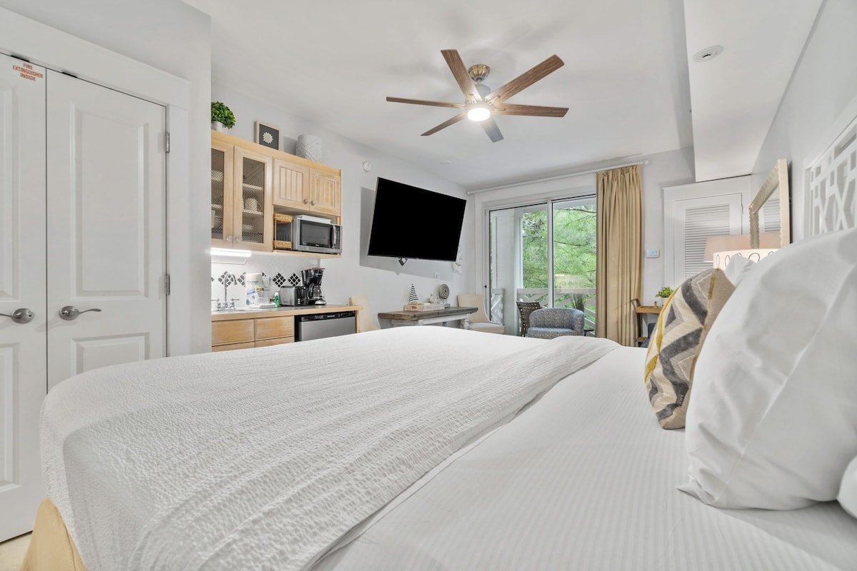 Better Daze 325-Stellar View-Sleeps 4 — photo 5