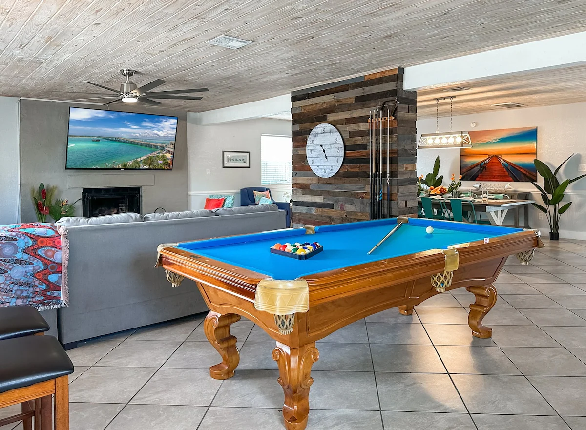 BlueMarlin-Free Golf Cart n Bikes-Hot Tub — photo 3