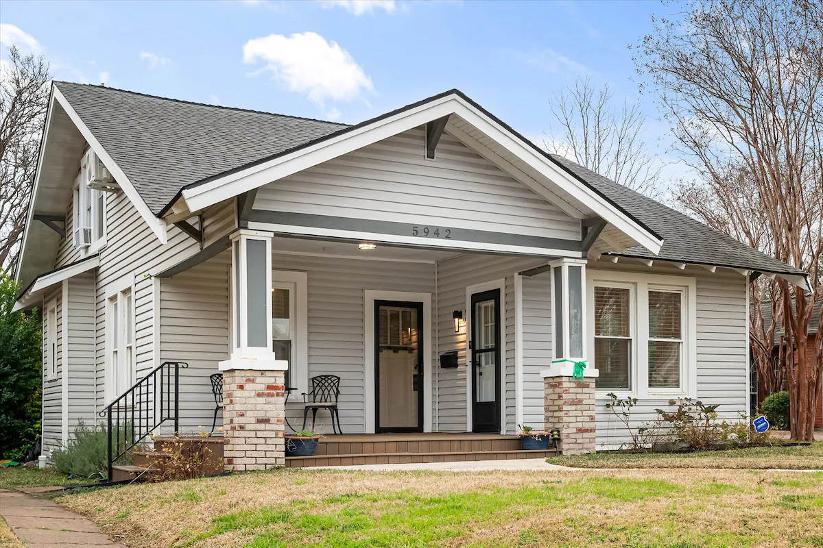 Stylish 4BR/3BA Home | Walk to Lower Greenville — photo 5