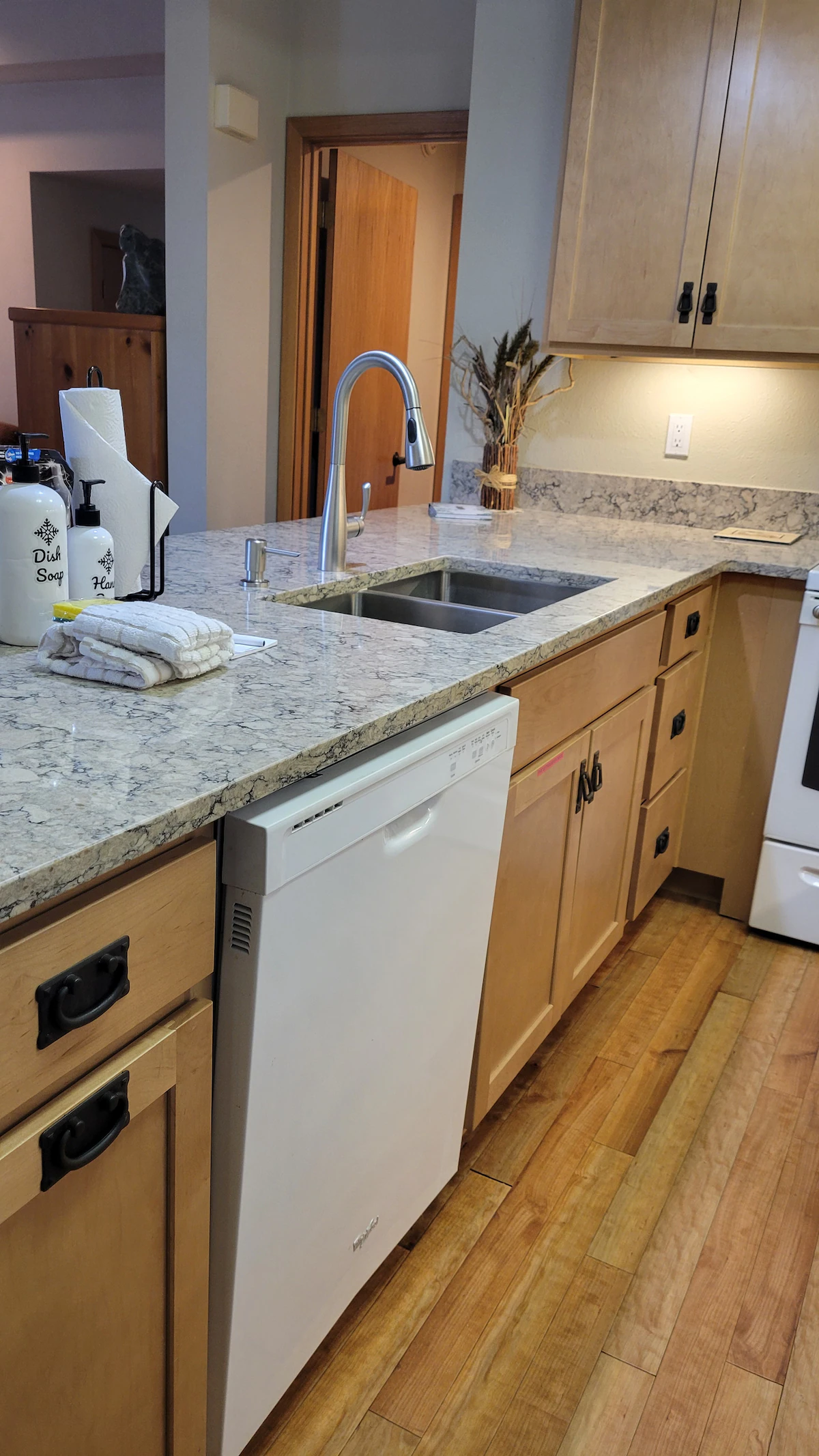 Snowcreek Resort Vacation Rental 879 — photo 4