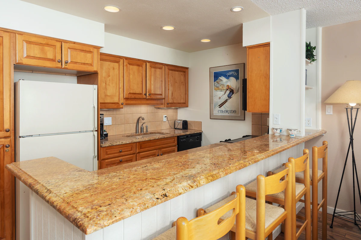 Crestwood 3114 Standard 1 Bedroom — photo 4