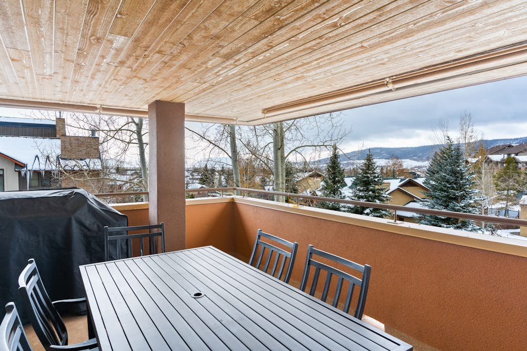 Walk to lifts 3BR Mountainview Canyon Creek B201 — photo 2