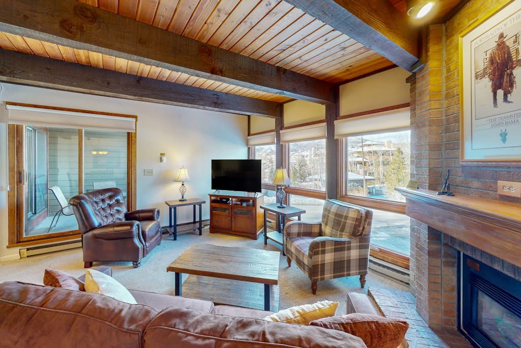 Lodge at Steamboat E202 — photo 4