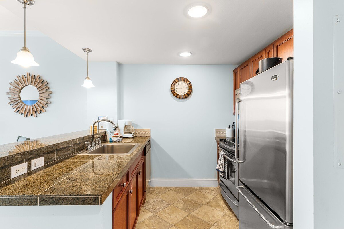 Seashell Haven 2811-Gulf Views-Sleeps 4 — photo 4