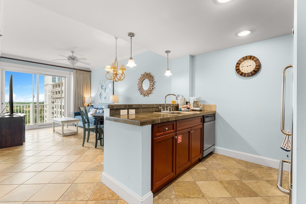 Seashell Haven 2811-Gulf Views-Sleeps 4 — photo 5