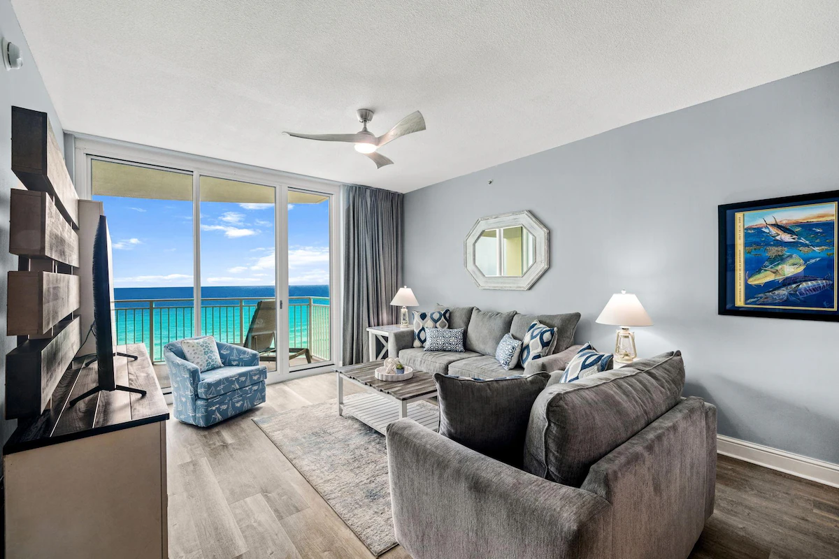 Aqua 1008 Oceanfront/Hi Clean Standards/Wifi/Beach — photo 4