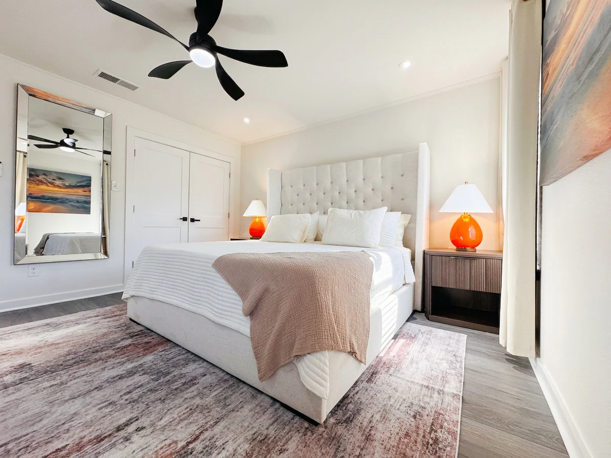 Stylish Dallas Escape - 3 Min to Love Field — photo 2