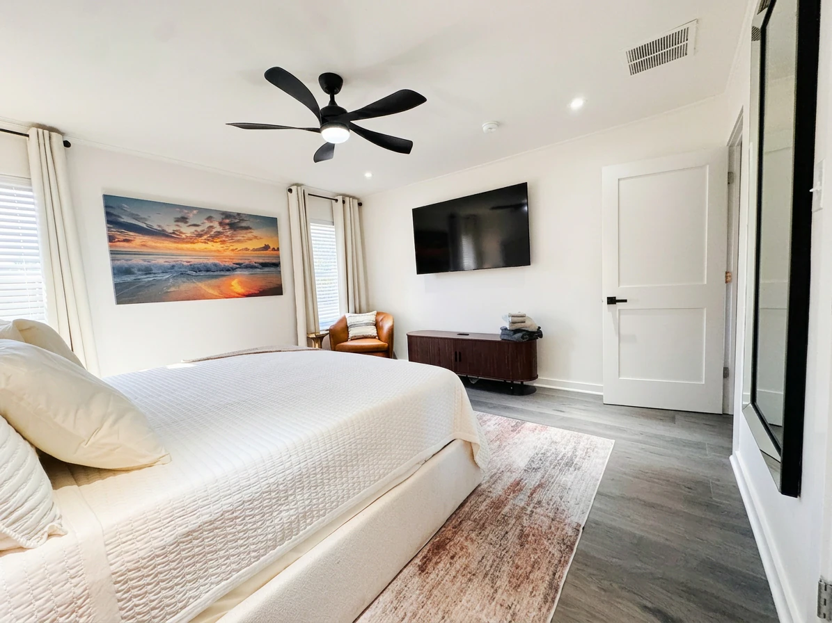 Stylish Dallas Escape - 3 Min to Love Field — photo 4