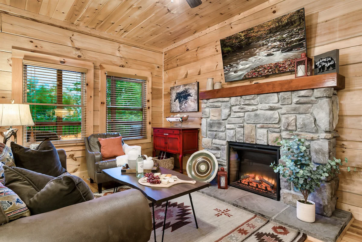 Mountain Views, Indoor Heated Swim Spa & Hot Tub — photo 3