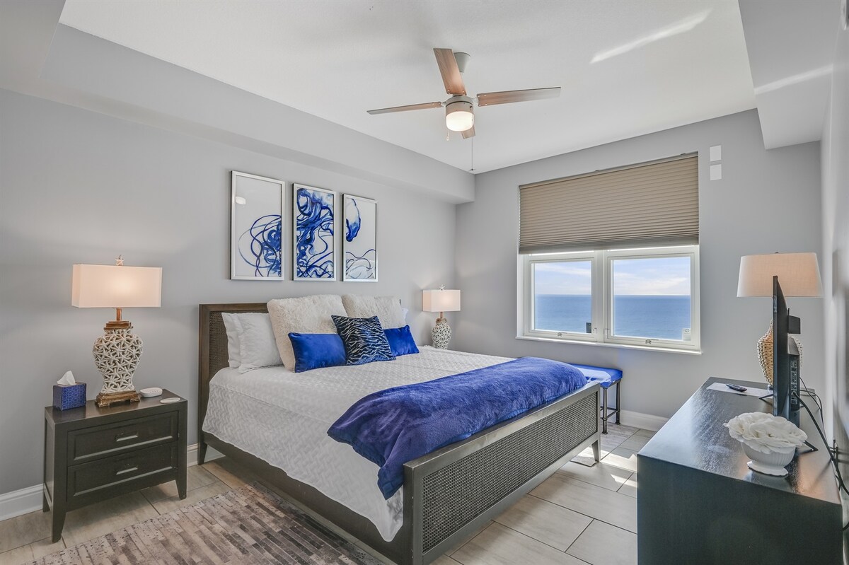 AQUA 902•Beachfront•Pools•Beach Service•Beach Gear — photo 4