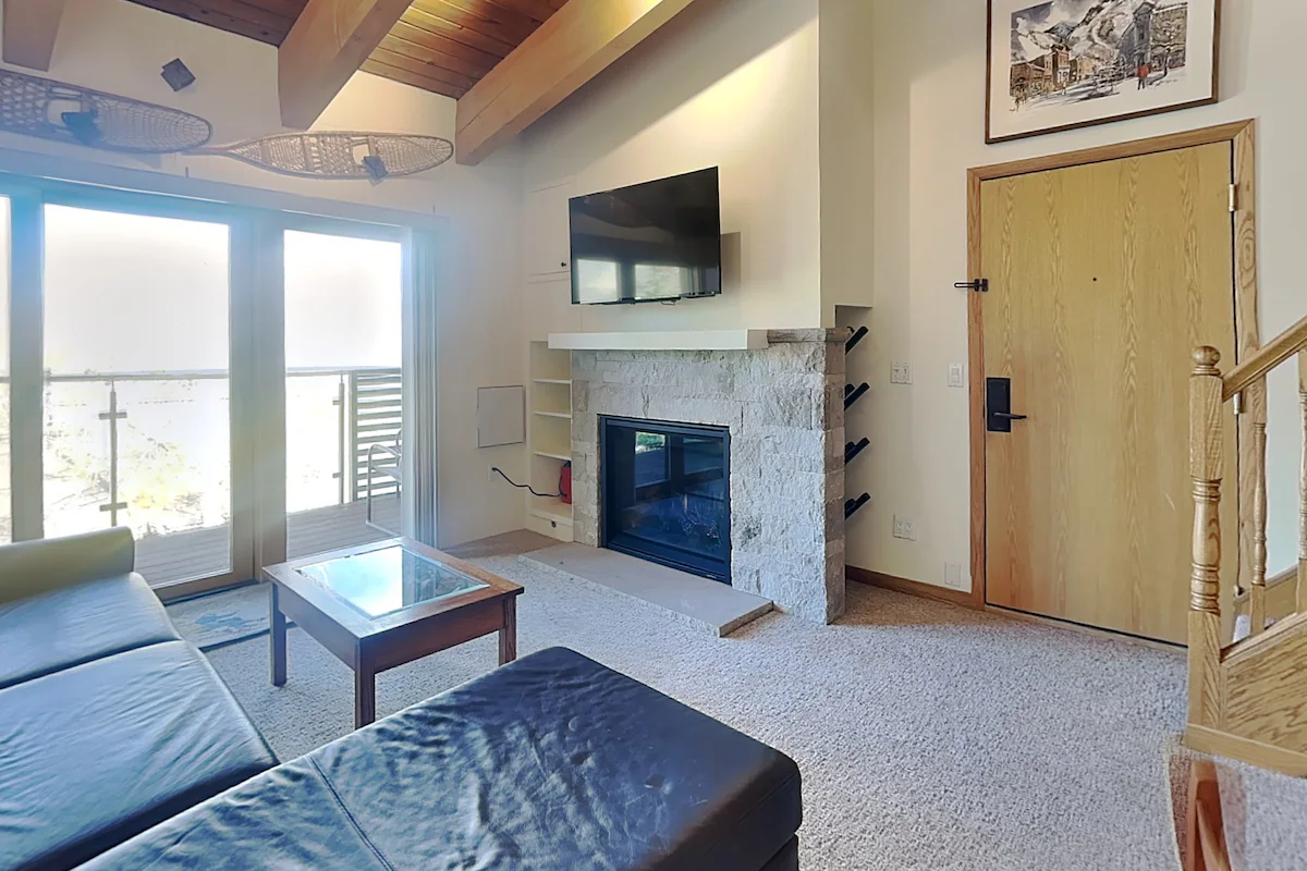 Timberline 303 Studio Loft Standard — photo 5