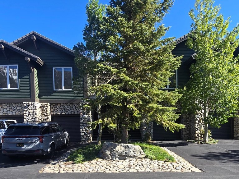 Snowcreek Resort Vacation Rental 985 — photo 2
