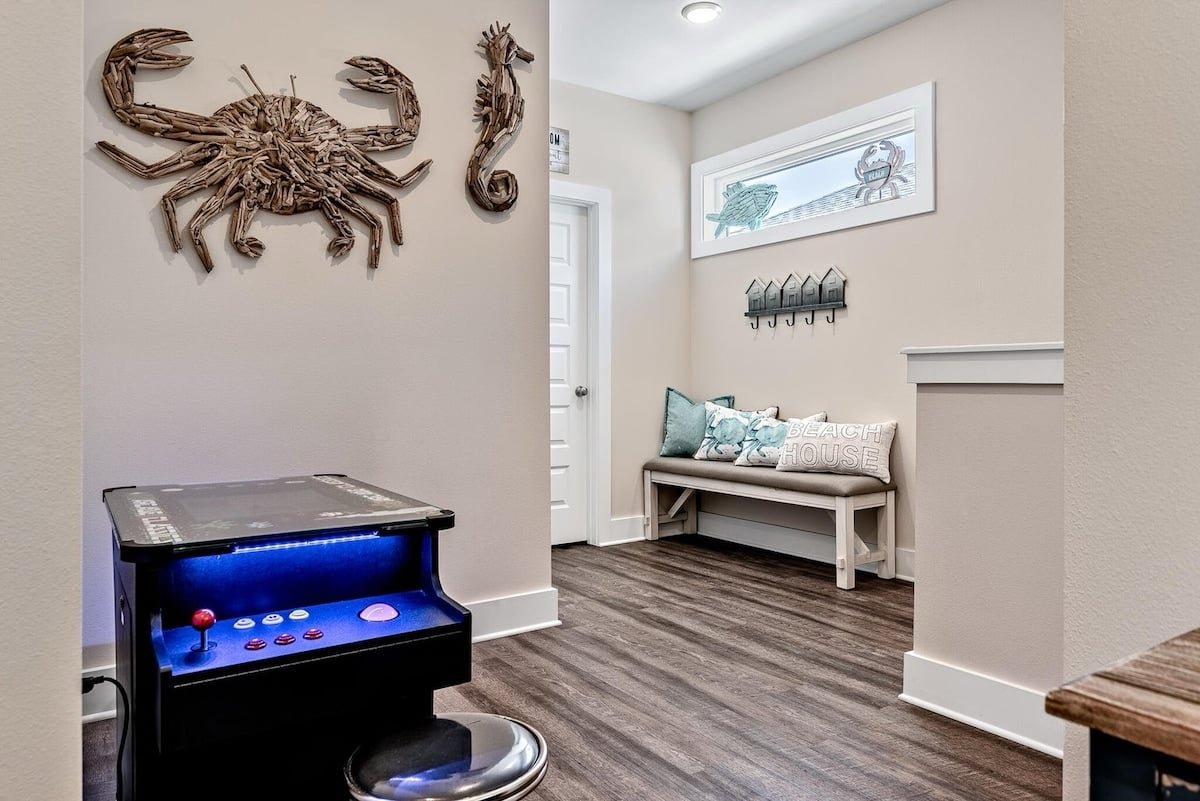 Blue Coastal Retreat 117-Splash Pool-Sleeps 16 — photo 4