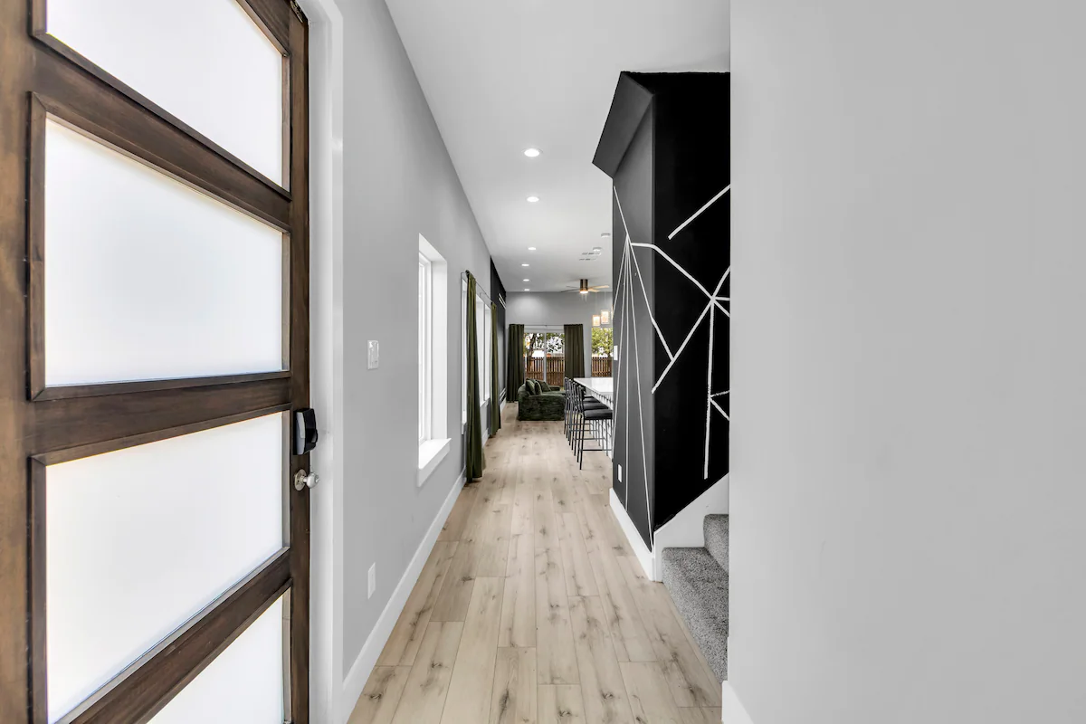 Modern 3BR | Walk to Fair Park | EV Charger + Yard — photo 2