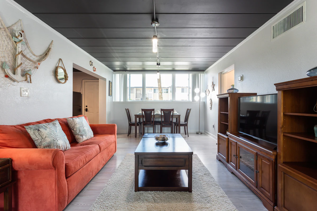 Ft Walton cozy condo w/ on-site pool. Near beaches — photo 2