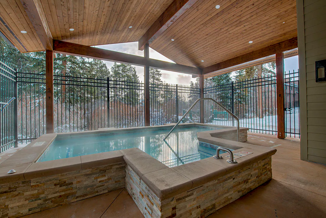 Trails End 216: Ski In/Out Breckenridge Condo — photo 4